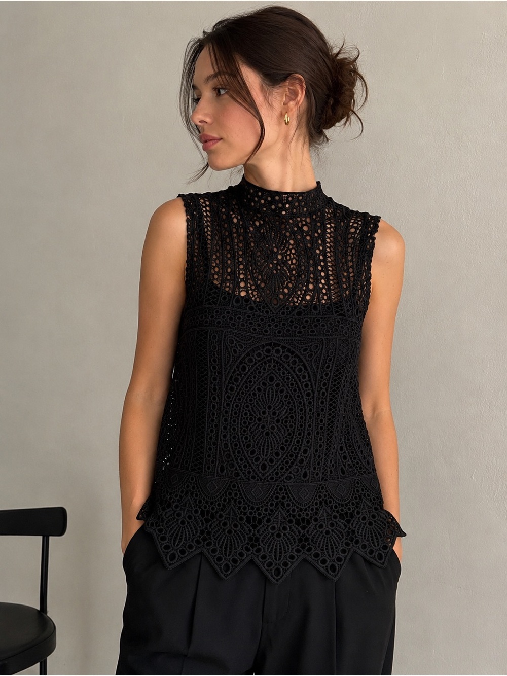 Calligraphe Lace Top Black M High Neck Sleeveless Crochet Blouse - Picture 1 of 8